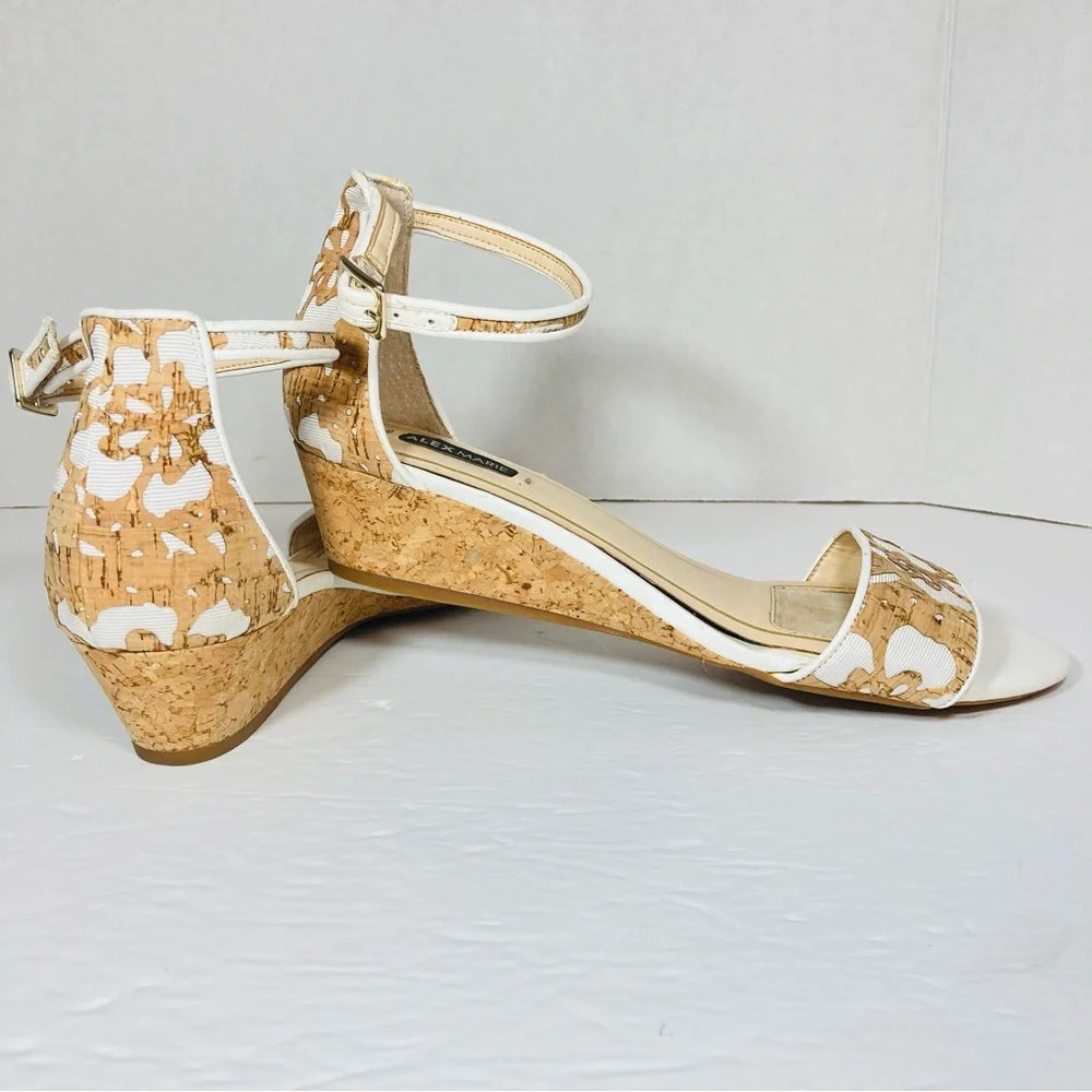 ALEX MARIE Ankle Strap Cork Wedge Sandals Fabric & Cork Floral Cut-outs Size 7.5 - Picture 4 of 14